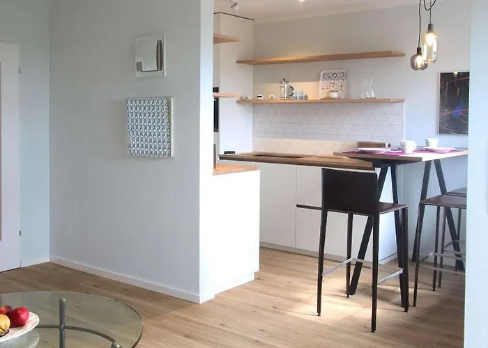 With 1 Bedroom *