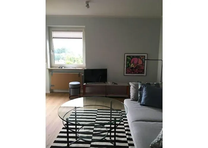 With 1 Bedroom بيت للعطل *